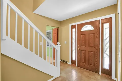 28 Dunlap Drive Sidney IL 61877