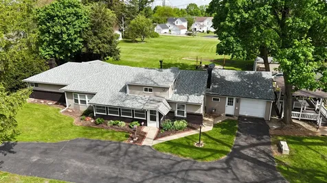 221 Central Avenue Genoa IL 60135