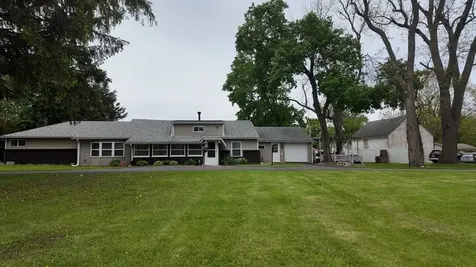 221 Central Avenue Genoa IL 60135