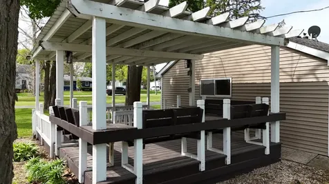 221 Central Avenue Genoa IL 60135