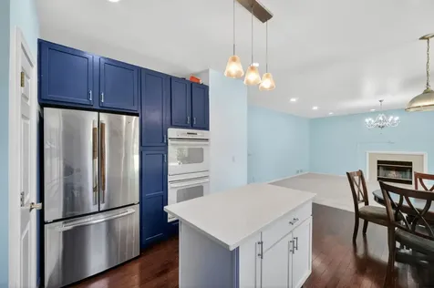 2743 Rourke Drive Aurora IL 60503