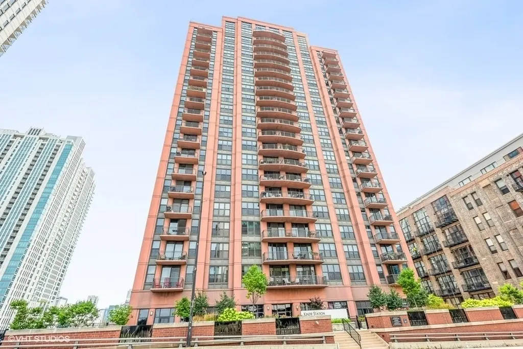 330 North Jefferson Street Chicago IL 60661