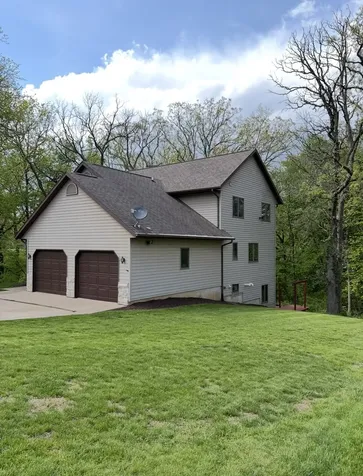 1257 Trail Drive Dixon IL 61021