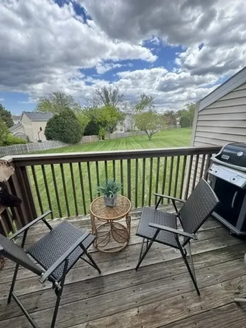 107 Autumn Court Buffalo Grove IL 60089
