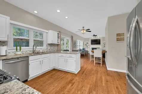 1147 Silo Hill Drive Grayslake IL 60030