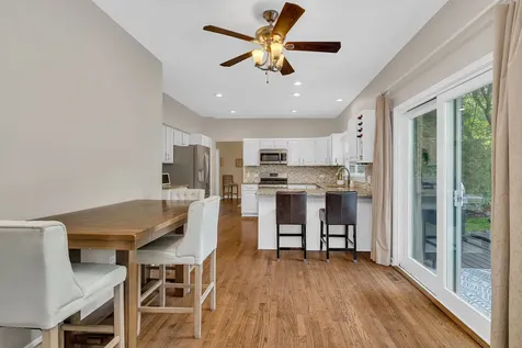 1147 Silo Hill Drive Grayslake IL 60030