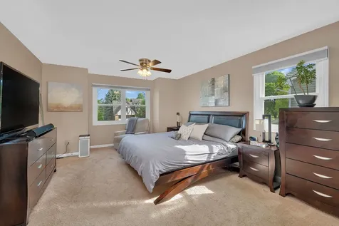 1147 Silo Hill Drive Grayslake IL 60030
