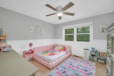 1147 Silo Hill Drive Grayslake IL 60030