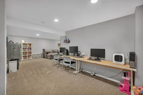 1147 Silo Hill Drive Grayslake IL 60030
