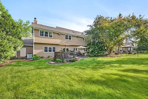 1147 Silo Hill Drive Grayslake IL 60030