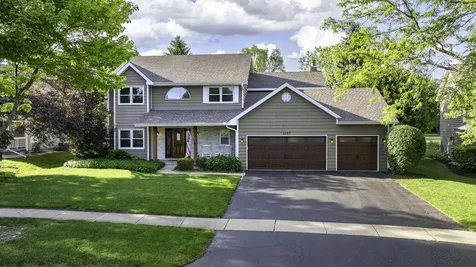 1147 Silo Hill Drive Grayslake IL 60030