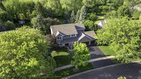 1147 Silo Hill Drive Grayslake IL 60030