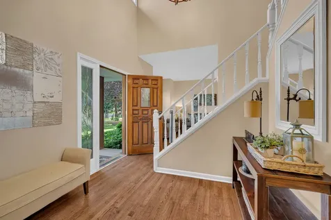 1147 Silo Hill Drive Grayslake IL 60030