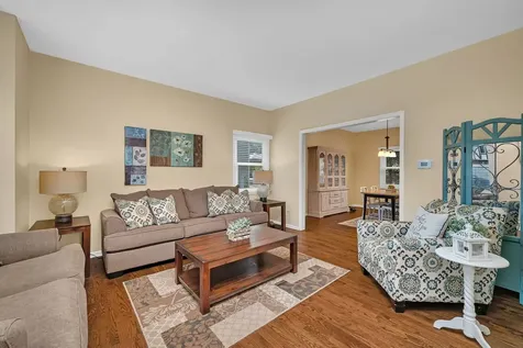 1147 Silo Hill Drive Grayslake IL 60030