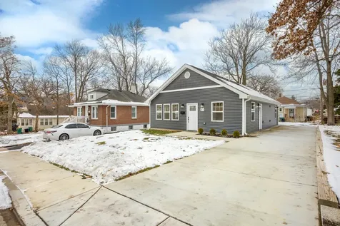 813 Audrey Avenue Joliet IL 60436