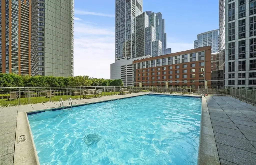 1250 South Michigan Avenue Chicago IL 60605