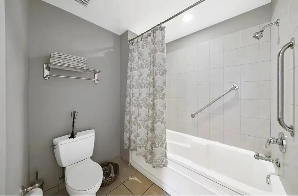 1250 South Michigan Avenue Chicago IL 60605