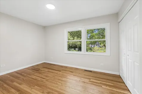 4913 Redbird Lane Crystal Lake IL 60012