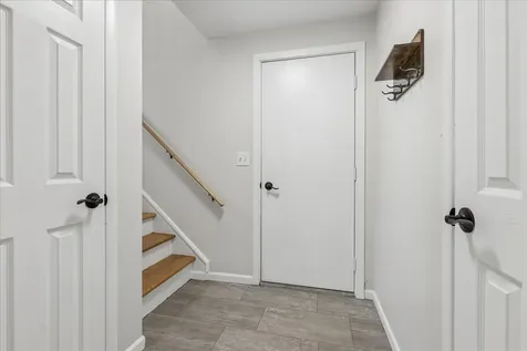 4913 Redbird Lane Crystal Lake IL 60012