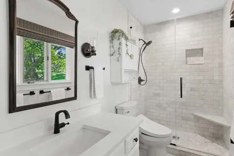 840 Hawthorne Drive Naperville IL 60540