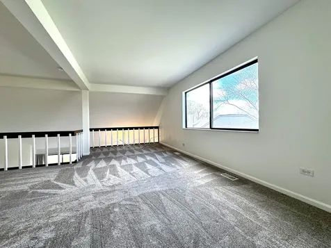 412 Deer Trail Hill Lake Barrington IL 60010