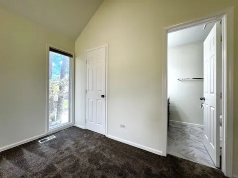 412 Deer Trail Hill Lake Barrington IL 60010