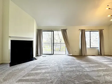 412 Deer Trail Hill Lake Barrington IL 60010