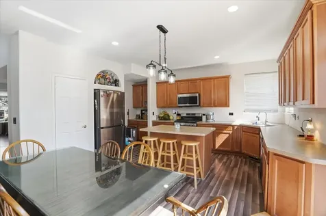 1321 Wentworth Drive Volo IL 60020