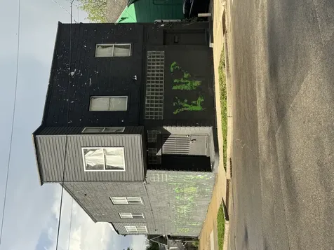 501 4TH Avenue Joliet IL 60433