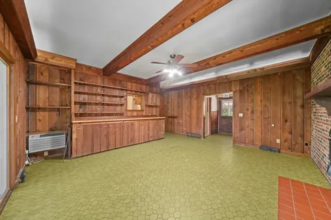 1977 County Line Road Sandwich IL 60548