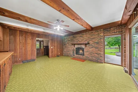 1977 County Line Road Sandwich IL 60548