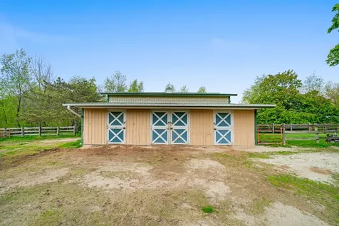 1977 County Line Road Sandwich IL 60548