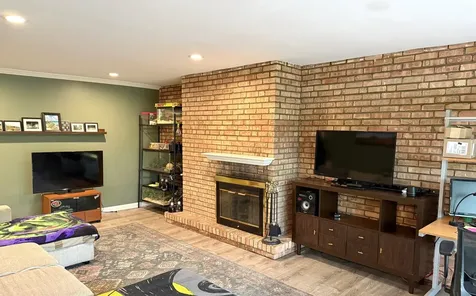 5500 Hillcrest Lane Lisle IL 60532