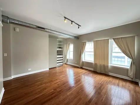 674 North Orleans Street Chicago IL 60654