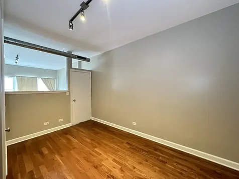 674 North Orleans Street Chicago IL 60654