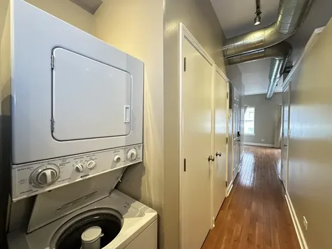 674 North Orleans Street Chicago IL 60654