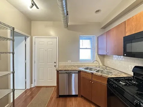 674 North Orleans Street Chicago IL 60654