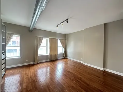 674 North Orleans Street Chicago IL 60654