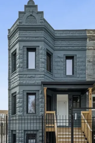 818 South Karlov Avenue Chicago IL 60624