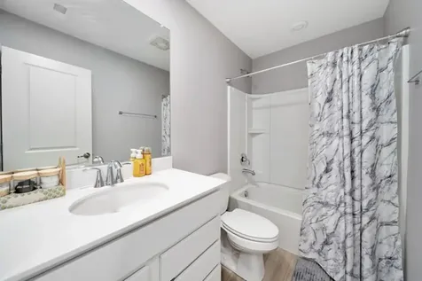1004 Atterberg Road South Elgin IL 60177