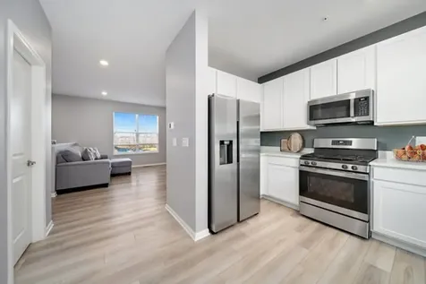 1004 Atterberg Road South Elgin IL 60177