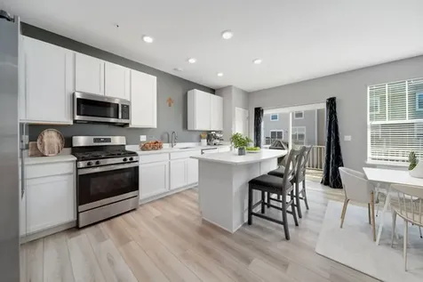 1004 Atterberg Road South Elgin IL 60177