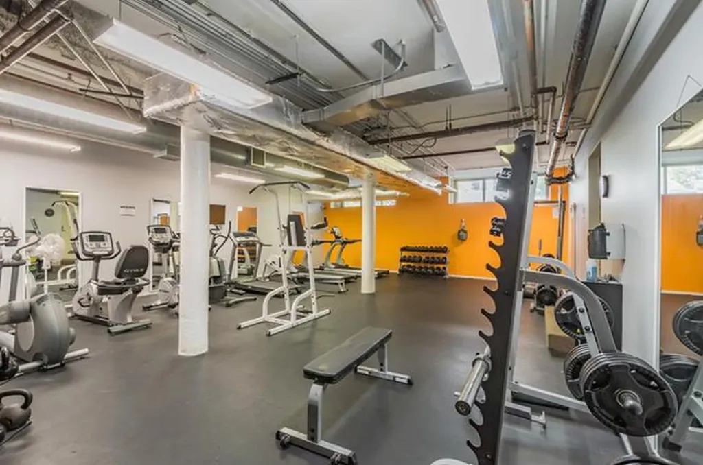 420 South Clinton Street Chicago IL 60607