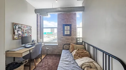 420 South Clinton Street Chicago IL 60607