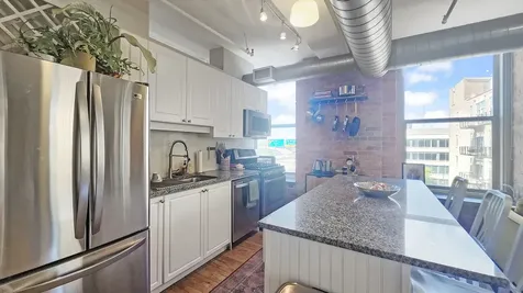 420 South Clinton Street Chicago IL 60607