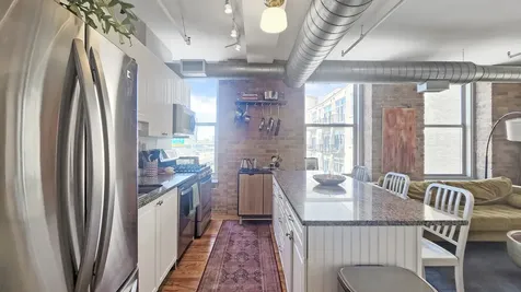 420 South Clinton Street Chicago IL 60607