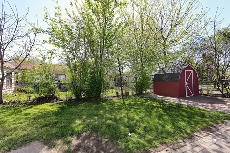 1717 Lyons Court Waukegan IL 60085