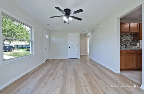 1717 Lyons Court Waukegan IL 60085
