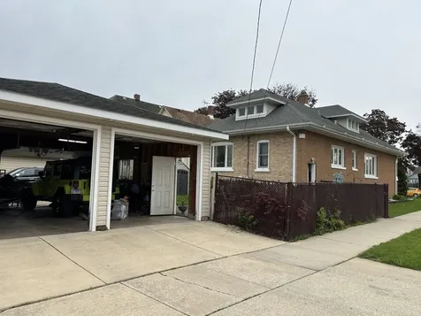 919 Broadway Street Melrose Park IL 60160