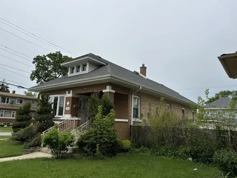 919 Broadway Street Melrose Park IL 60160